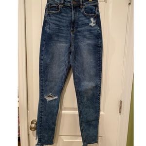 American eagle High waisted mom jeans